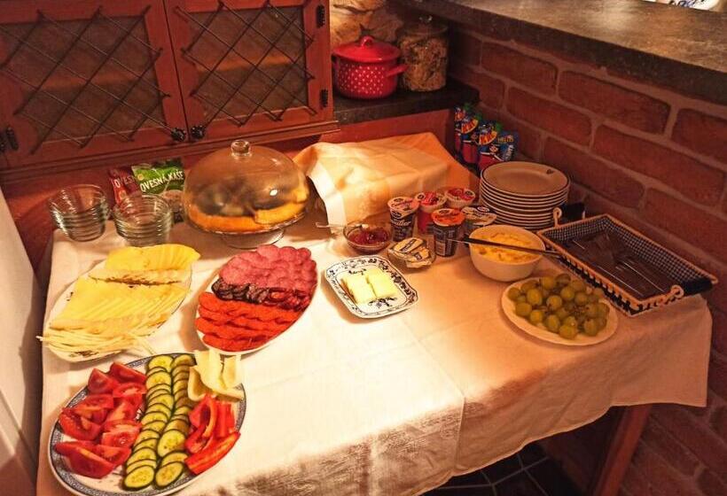 بنسيون Penzion Za Plotem