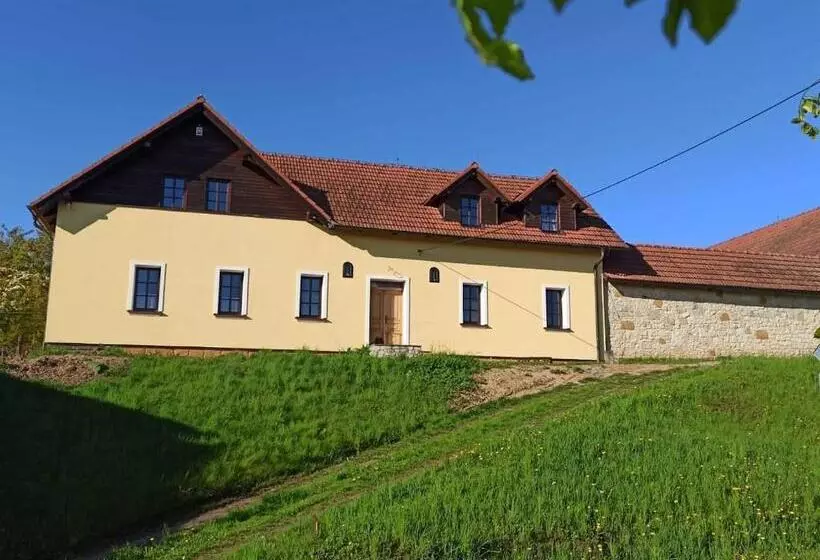 ペンション Penzion Za Plotem