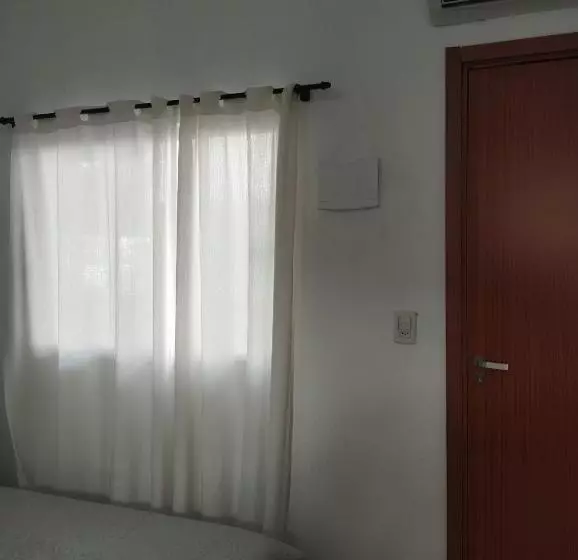 پانسیون Suíte Park E Mar Quarto 2
