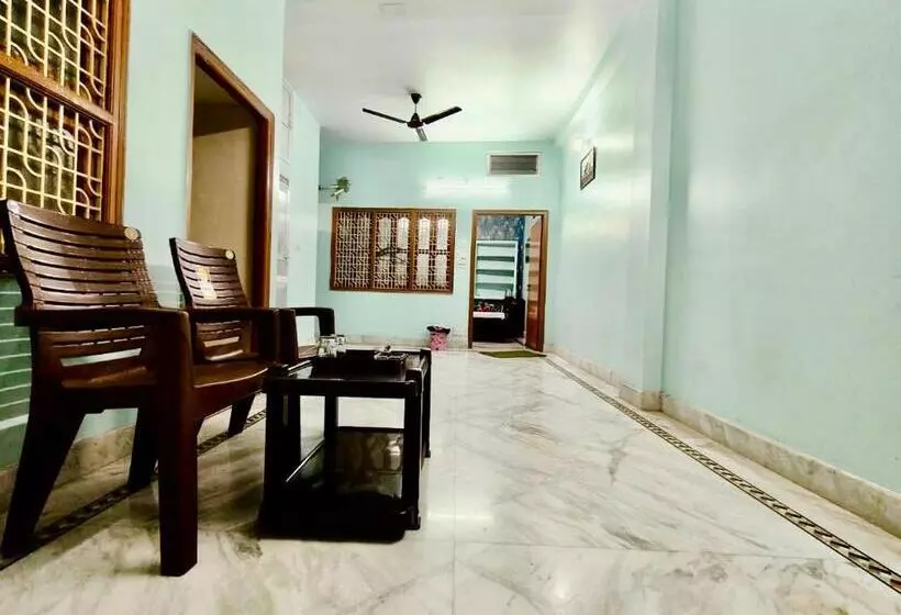 Majatalo Trilok Residency   Dashashwamedh Varanasi