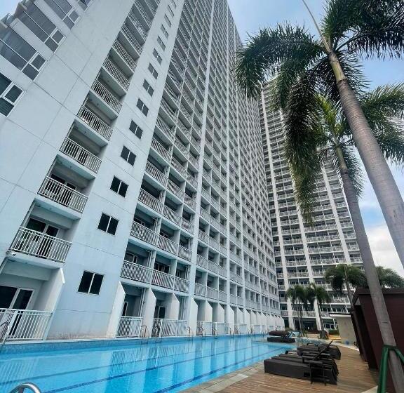 Smdc Breeze Residence