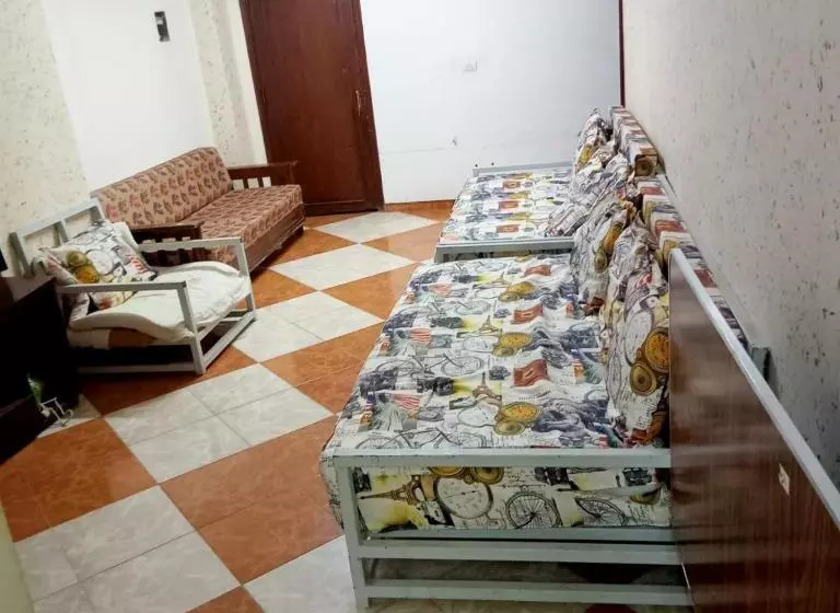هاستل بيت الطالبات والمغتربات