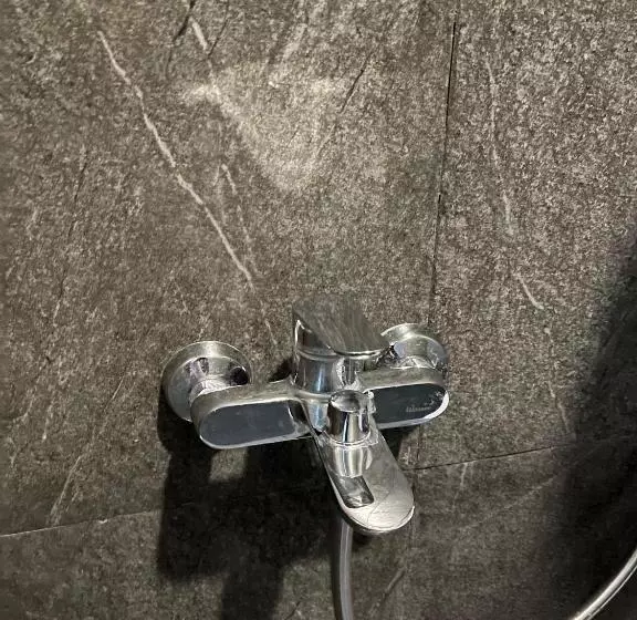 ベッドアンドブレックファースト Bucu Kaja House