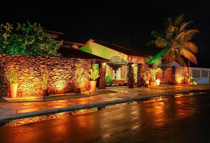 تختخواب و صبحانه Joia Rara Pousada