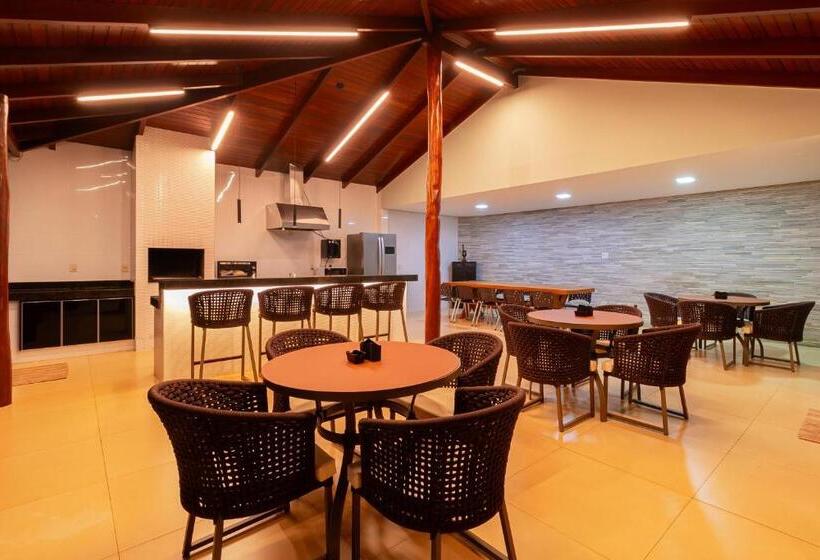 تختخواب و صبحانه Joia Rara Pousada