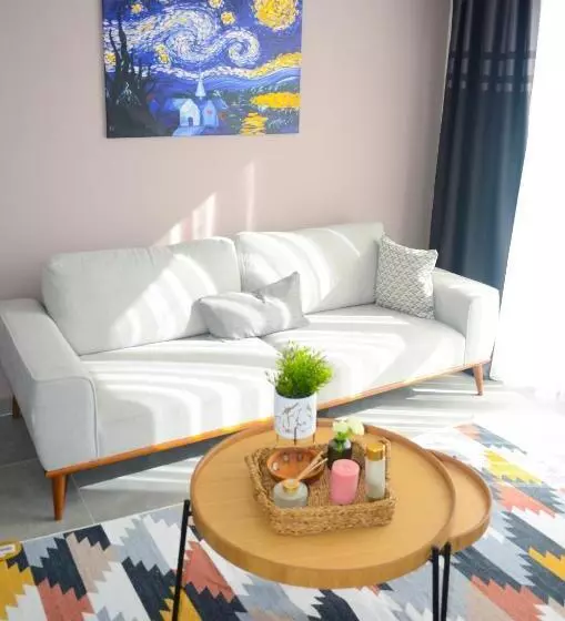 Gölhi̇sar Mavi̇ Konak Apart Otel