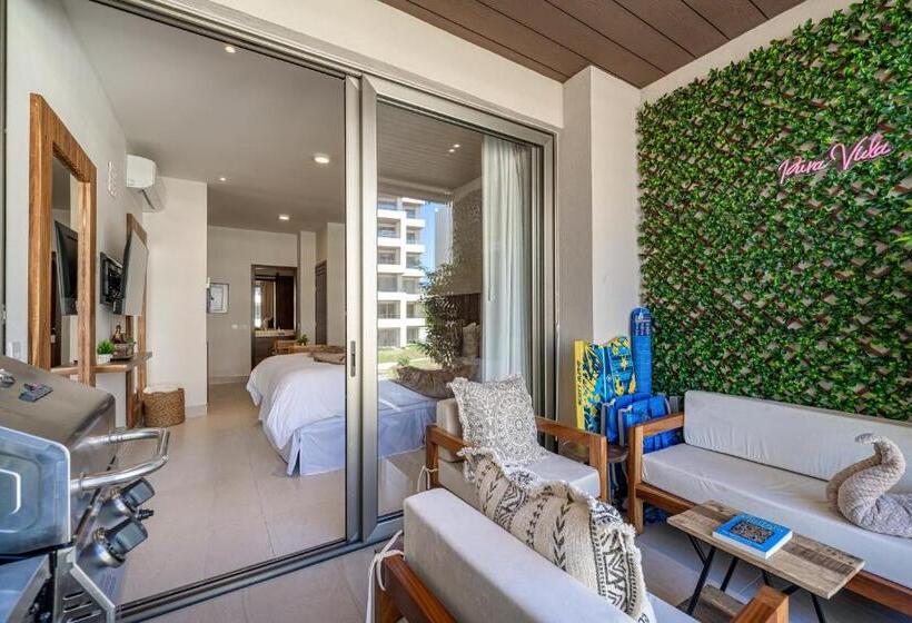 Отель Beautiful Casita Vista Velas 8303