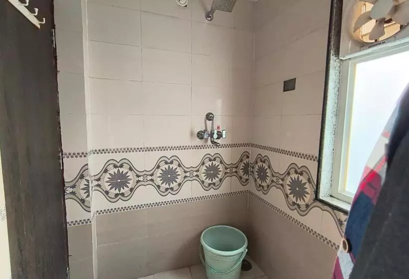 Hotelli Bullet Inn Jaipur