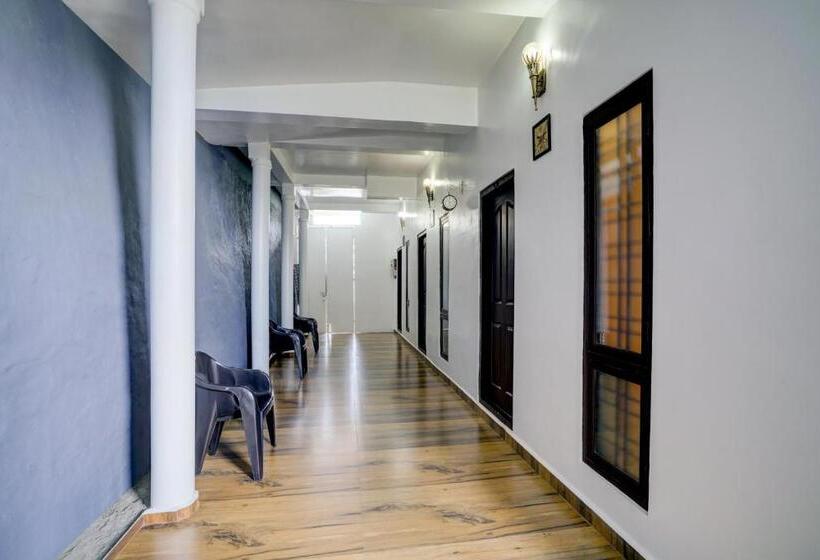 Hotel Collection O Dew Palace