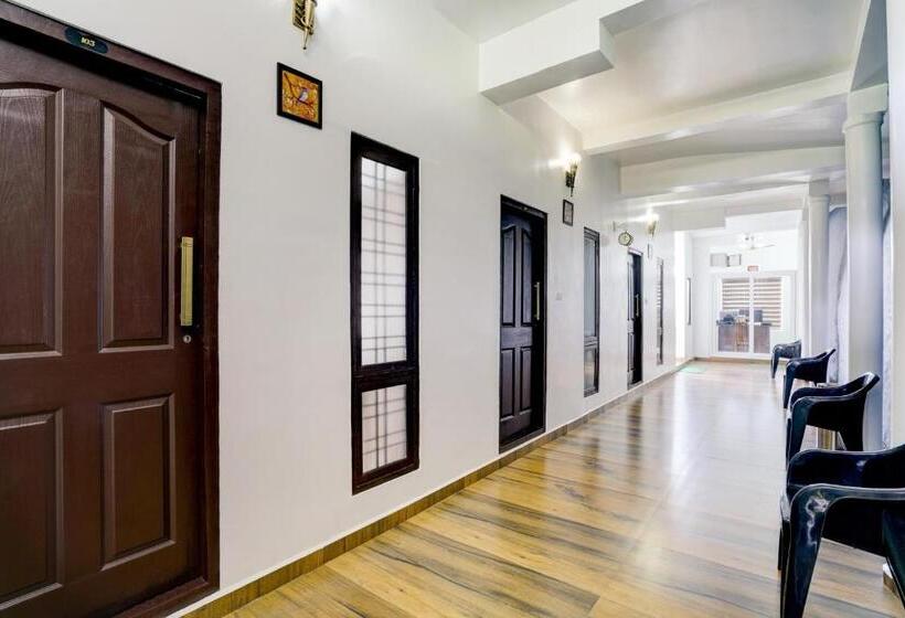 Hotel Collection O Dew Palace