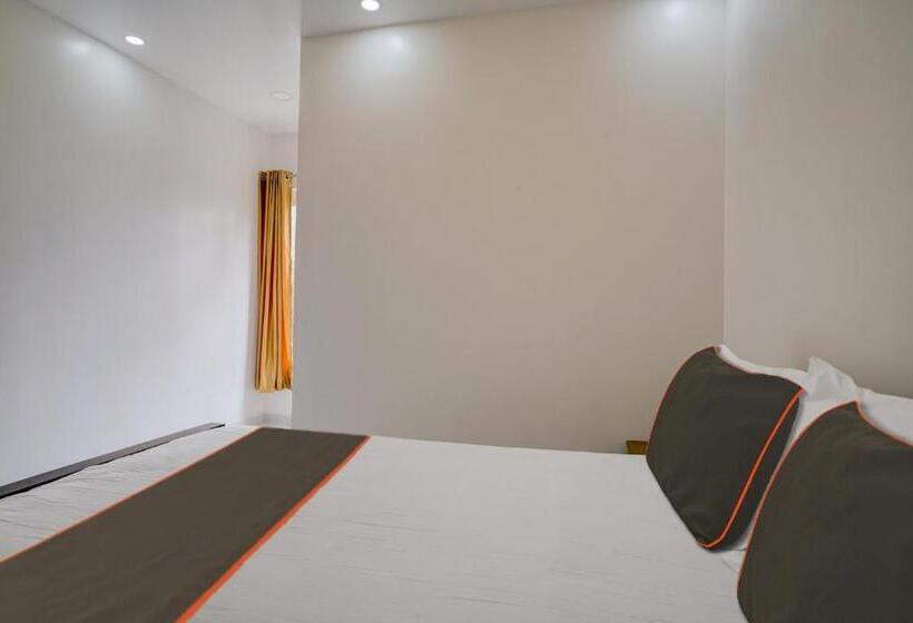 Hotel Collection O Dew Palace