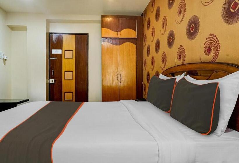 בית מלון כפרי Galaxy Residency Kalyani Nagar