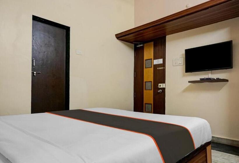 בית מלון כפרי Galaxy Residency Kalyani Nagar