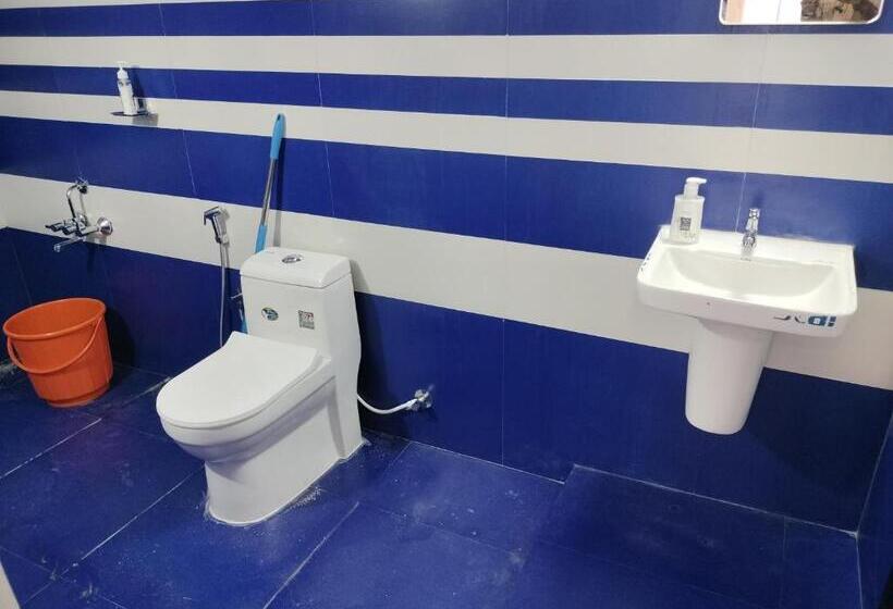 בית מלון כפרי Marari Ocean Breeze Beach Front Villas