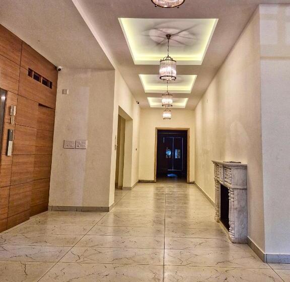 酒店 Parivar Residency