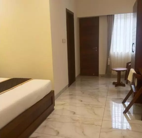 Hotelli Parivar Residency