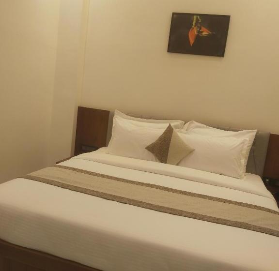 酒店 Parivar Residency