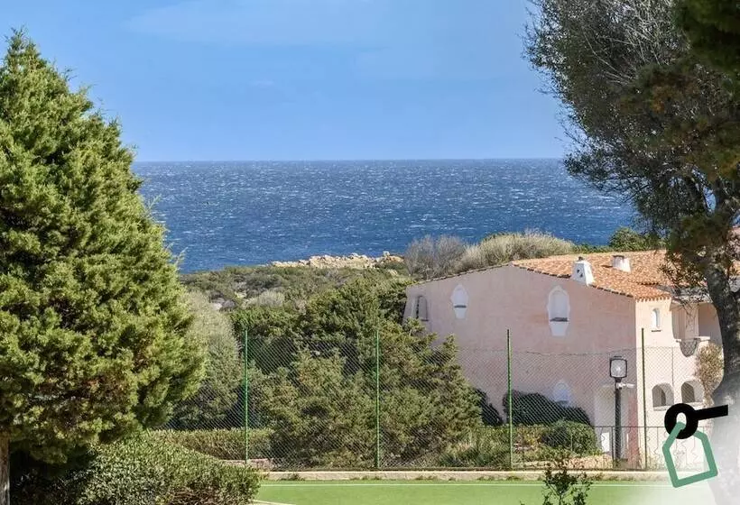 Hotelli Hotiday Room Collection   Porto Cervo