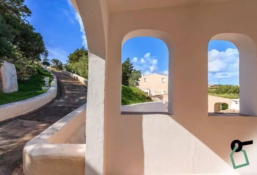 Hotelli Hotiday Room Collection   Porto Cervo