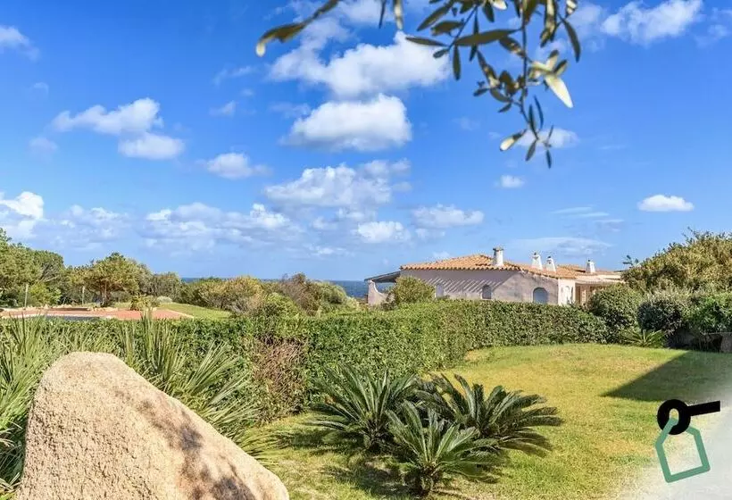 Hotelli Hotiday Room Collection   Porto Cervo