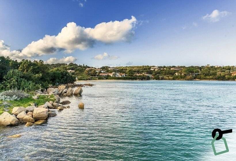 فندق Hotiday Room Collection   Porto Cervo