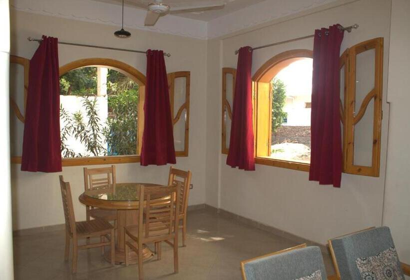 Morning Start Apartments