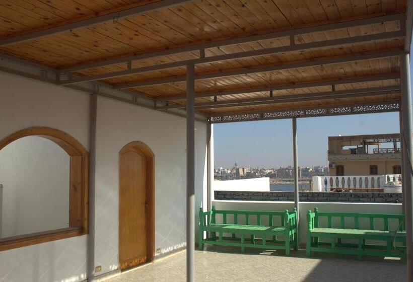 Morning Start Apartments