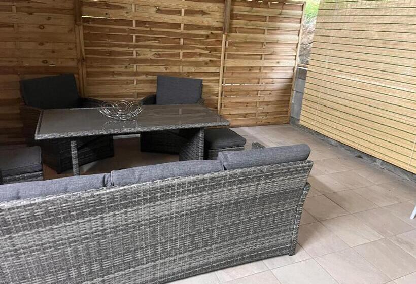 ペンション Studio Roselande