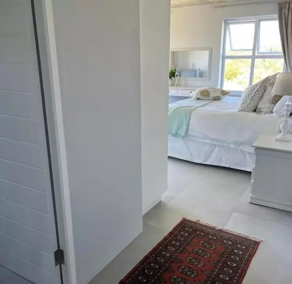 Majatalo The Lily Suite