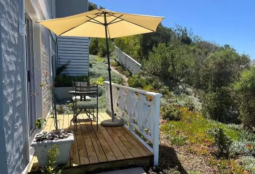 Majatalo The Lily Suite