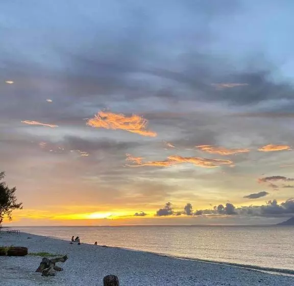 Aamiaismajoitus (B&B) Nana S Beach Surigao