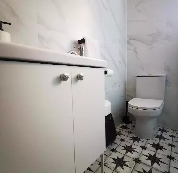 Botanic Avenue Hostel Less Than A Mile From The City Centre