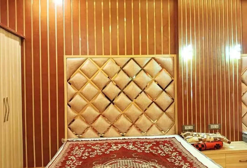 ホテル Ashok Vihar