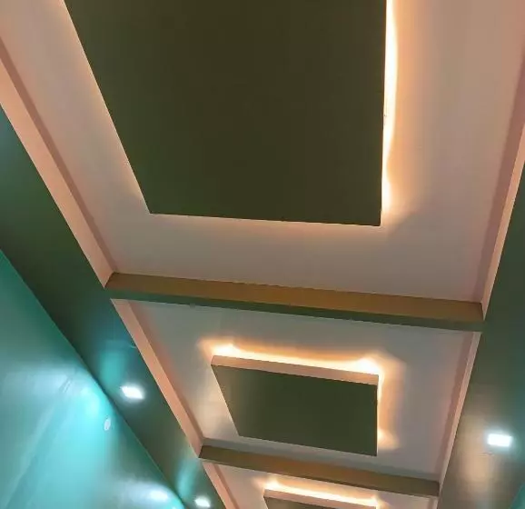 ホテル Ashok Vihar