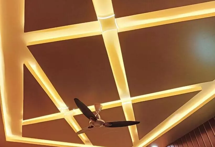 ホテル Ashok Vihar