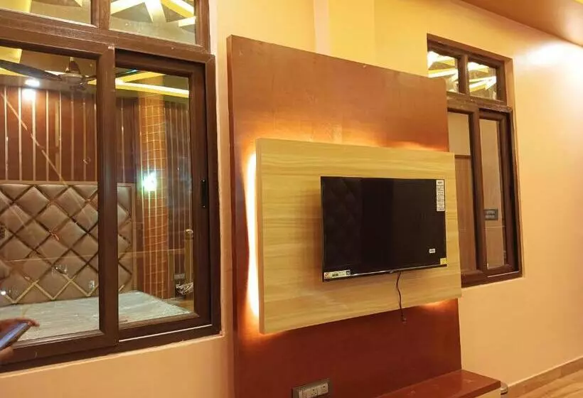 ホテル Ashok Vihar