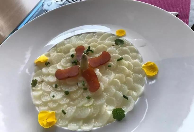 ホテル Auberge De Mourjou