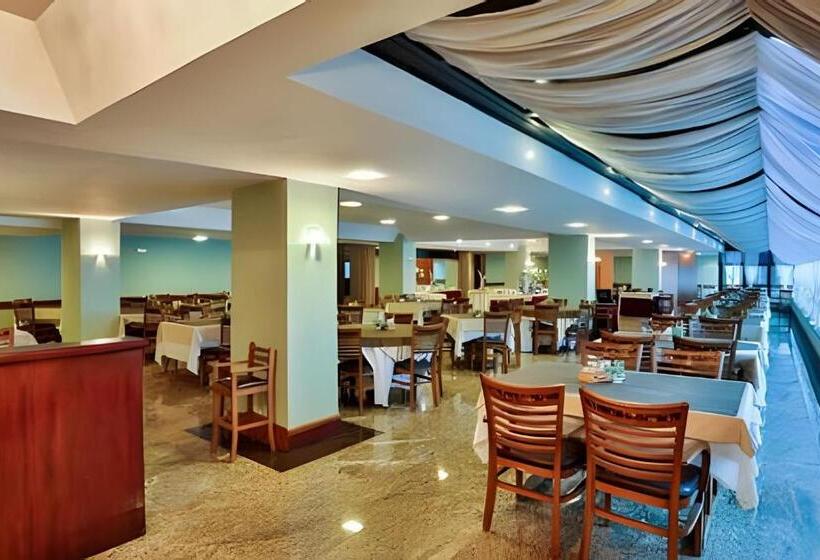 Hotel Cama Queen Com Arrumação Diária