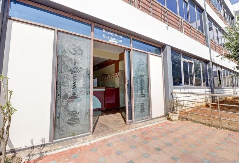 Отель Collection O Kmm Kushi Resort