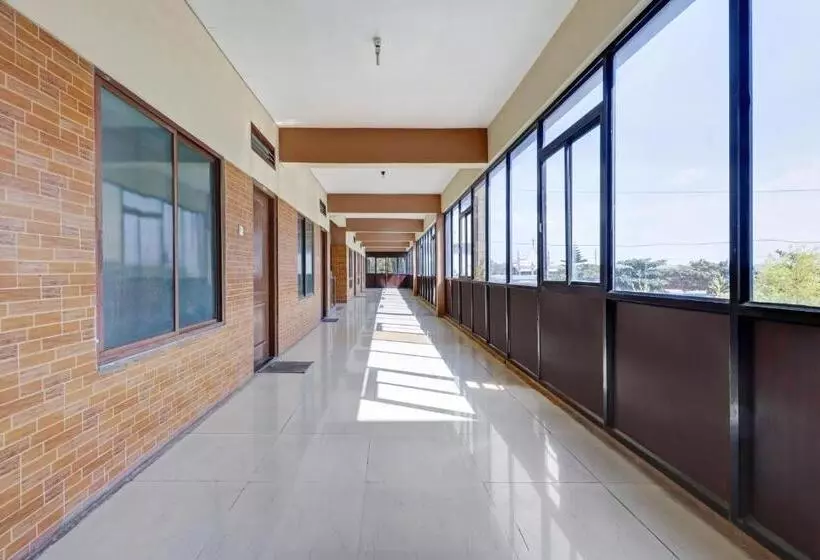 Hotelli Collection O Kmm Kushi Resort