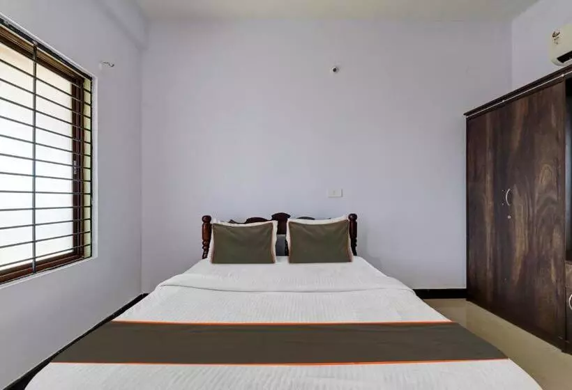 Hotelli Collection O Kmm Kushi Resort