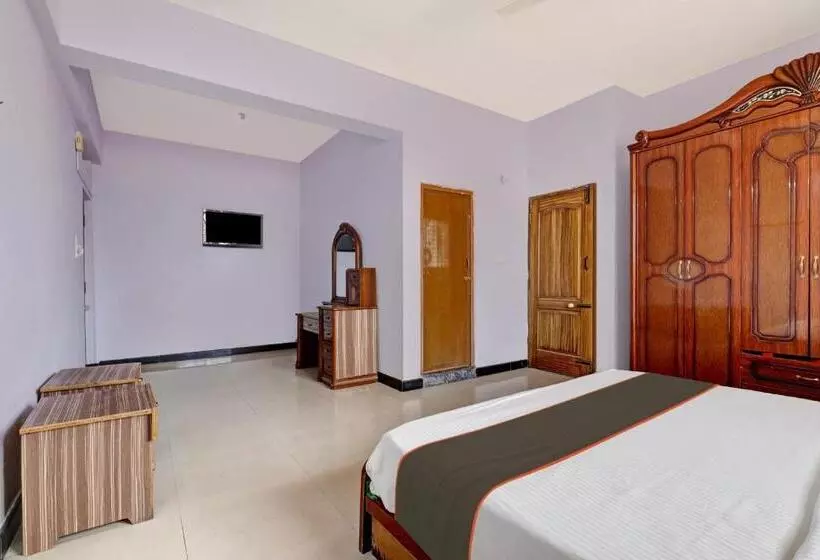 Hotelli Collection O Kmm Kushi Resort