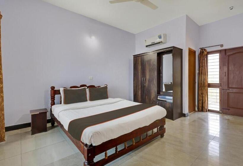 Отель Collection O Kmm Kushi Resort