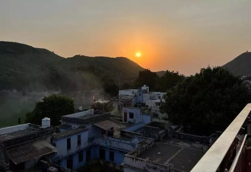 ホテル Haveli Laxmi Vilas