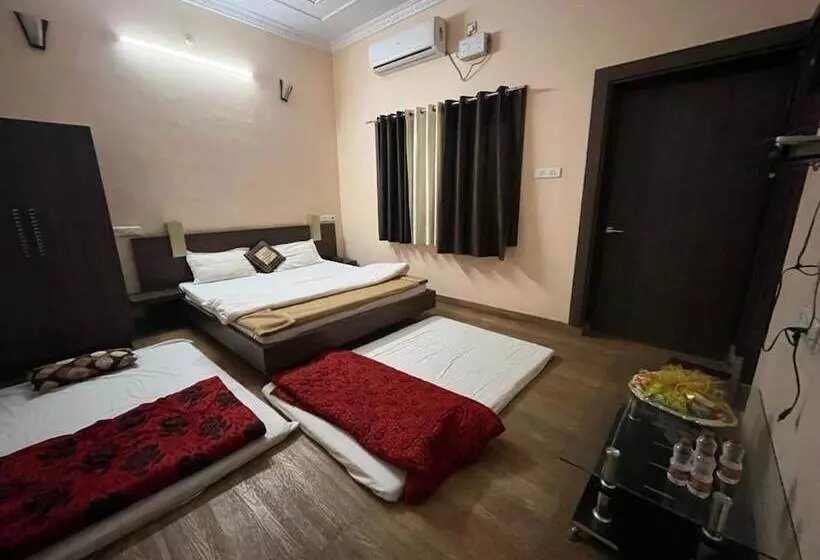 ホテル Haveli Laxmi Vilas