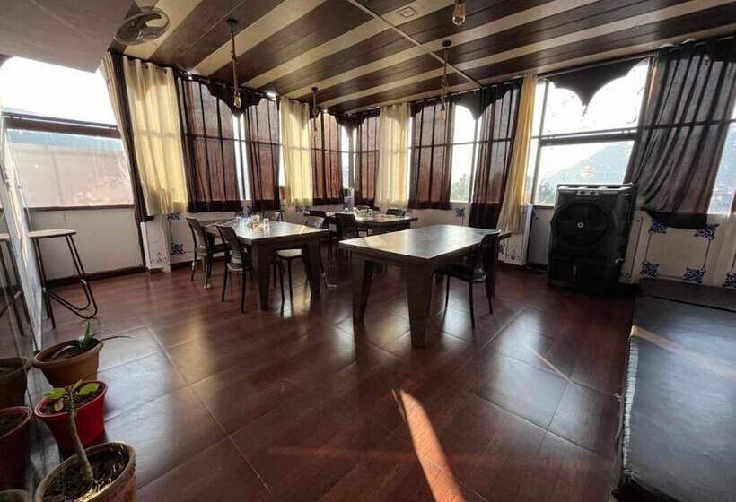 Hotel Haveli Laxmi Vilas