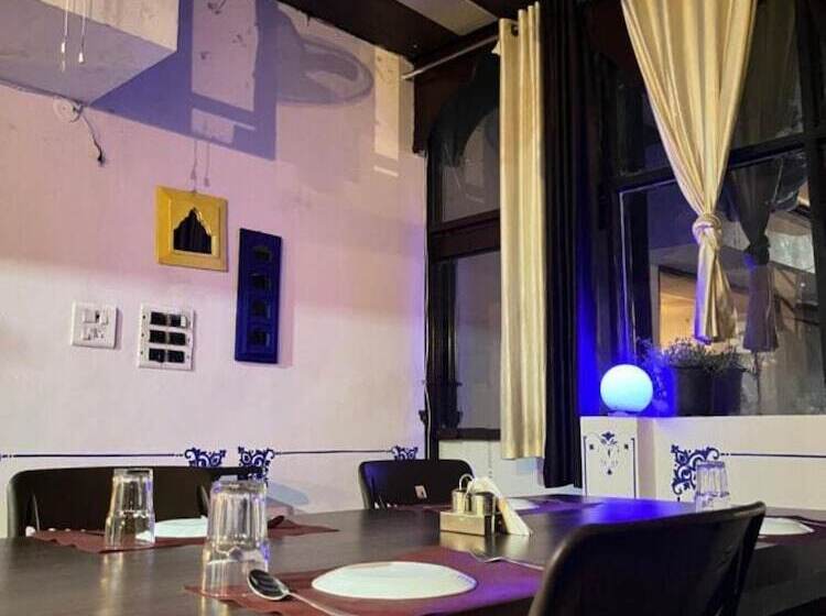 Hotel Haveli Laxmi Vilas