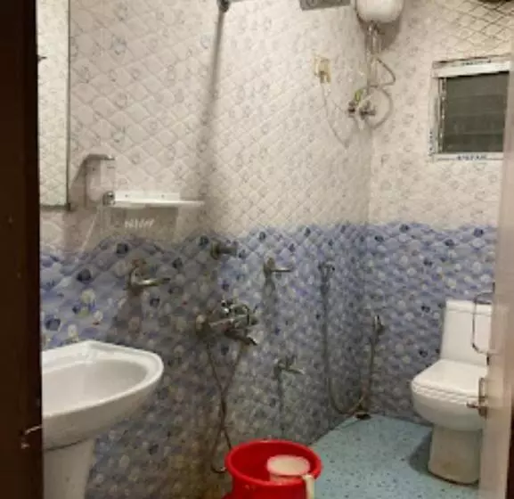 ホテル Holiday Inn , Kanakpur