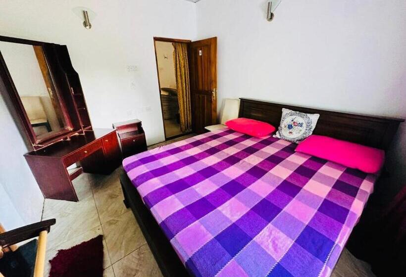 בית מלון כפרי Miami