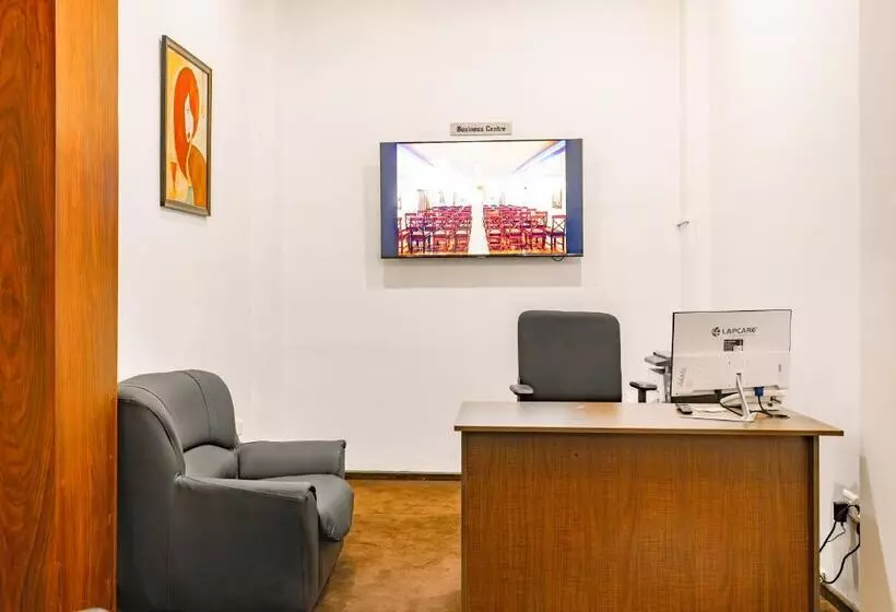 Hotelli Narendra Central